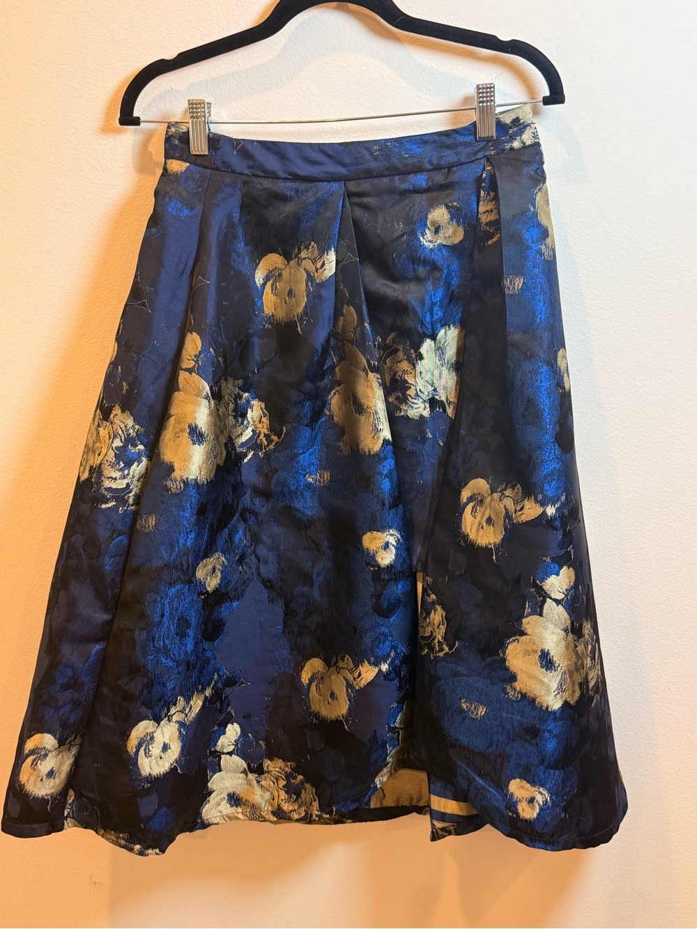 AKIRA Chicago Black Label Floral Jacquard Midi Skirt Blue Gold M